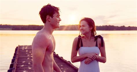 Sexy Netflix Movies For A First Date Popsugar Entertainment