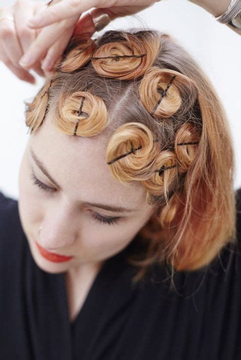 This Easy Diy Proves Anyone Can Do Pin Curls Like A Pro Pin Curls Short Hair Rockabilly Hair