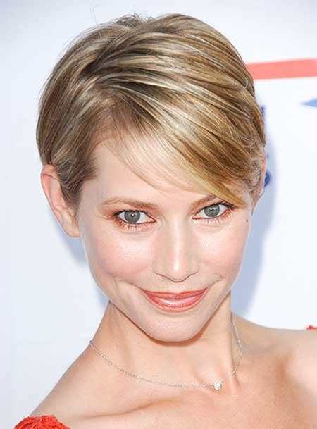 30 Most Attractive Short Hairstyles For Thin Hair Haircuts