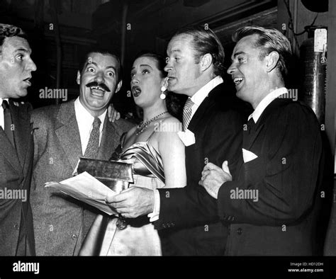 William Bendix Jerry Colonna Dorothy Lamour Bob Hope And Alan Ladd