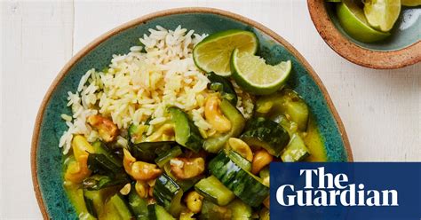 Meera Sodhas Vegan Recipe For Sri Lankan Cucumber Cashew Curry Vegan