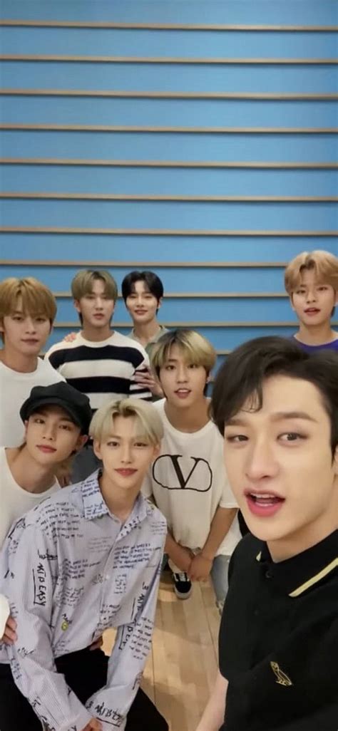 You can also set as wallpaper and share your favorite stray kids wallpapers. Stray Kids Wallpaper - Wallpaper Sun