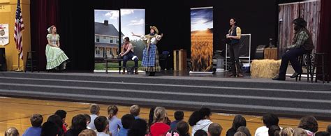 Lyric Theatre Of Oklahoma Performed Oklahoma For Students At