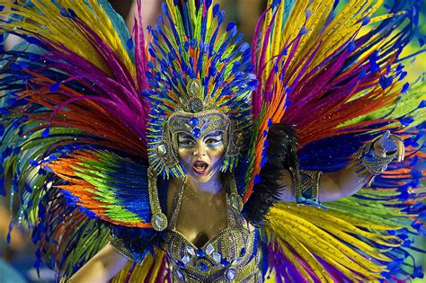 Free Download Images Rio De Janeiro Street Carnaval And Samba Parade