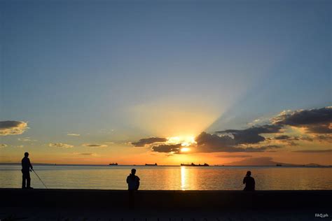 Sunset At Manila Bay A Must Wait And See When Youre In Manila Faqph