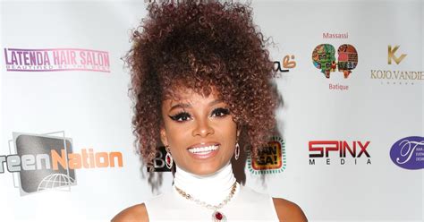 Fleur East Reveals Wedding Dress After Perfect Day Entertainment Daily