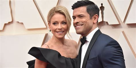 Kelly Ripa Passed Out During Sex With Mark Consuelos She Says In New Book