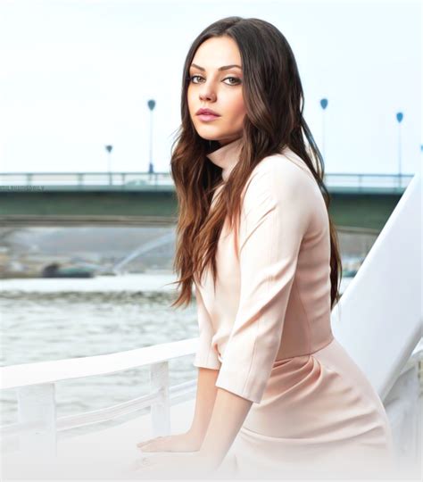 Pin By Amanda Patrie On Mila Mila Kunis Female Actresses Celebrities