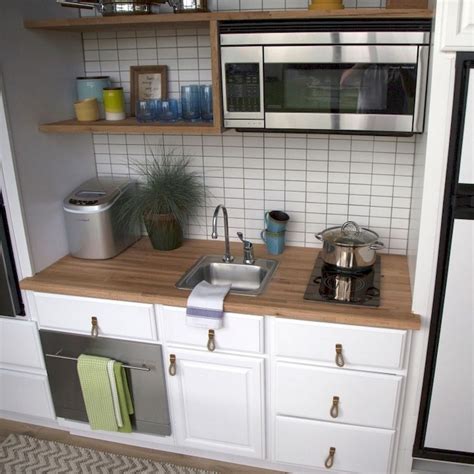 44 Magnificent Tiny House Kitchen Maximize Space Ideas