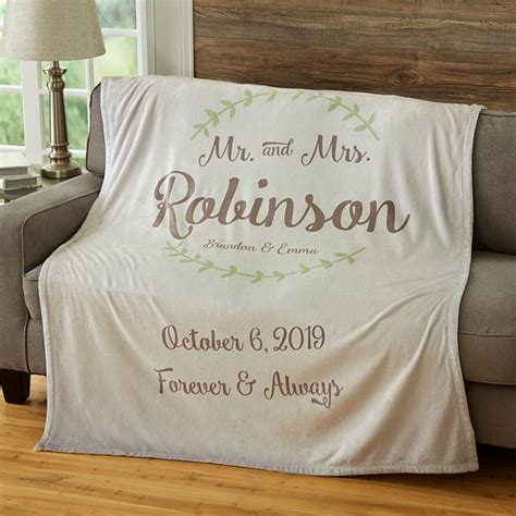Mr And Mrs Personalized 50x60 Wedding Blanket Anniversary Ts