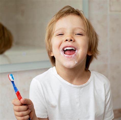 Álbumes 104 Foto Imagenes De Niños Lavandose Los Dientes Lleno