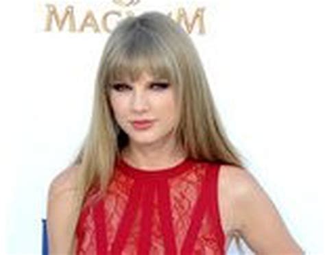 Taylor Swift Files Restraining Order Against 33 Year Old Stalker