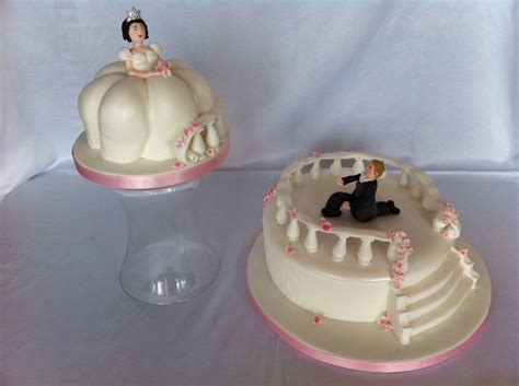 Romeo and juliet eloped and kept their marriage a secret from everyone who might consider preparing food for the wedding. Romeo and Juliet 2 tier novelty wedding cake | Novelty ...
