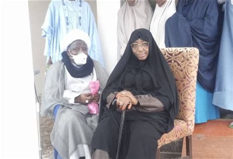Jul 29, 2021 · below are the photos of shiite leader sheikh ibrahim zakzaky as he regains freedom after 6yrs in detention. Picture of El-zakzaky and wife at Abuja airport on their ...