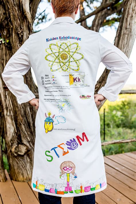 I Illustrate And Personalize T Shirts Aprons And Lab Coats For The