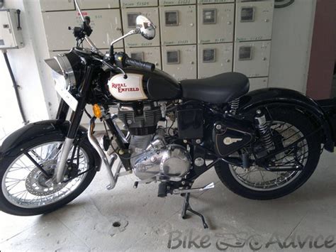 Onroad and gst price, specs, exact mileage, features, colours, pictures, user reviews and all details of royal enfield thunderbird 350 motorcycle. Royal Enfield Classic 350cc Review by Diwagar