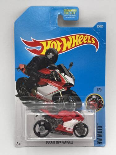 2015 Hot Wheels 20 Hw Moto Ducati 1199 Panigale Red Wwhite Stripes