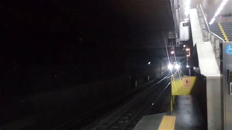 Metrô Rio Cnr 4000 Alinhando Na Central Youtube