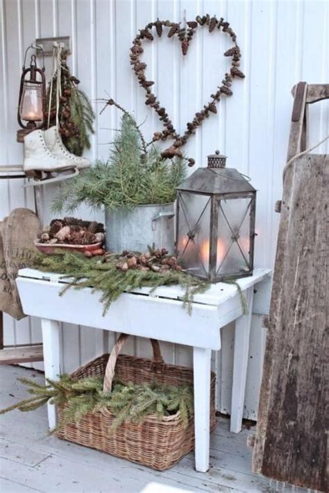 Im winter erscheint einem der eigenen garten dann eher trostlos und genau deshalb machen sie mit der weihnachtsdeko garten alles richtig. Skandinavische DIY Weihnachtsdeko und Bastelideen zu ...