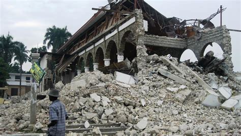 Tous les tremblements de terre référencés sur ce site proviennent de diverses sources qui sont listées dans. Tremblement de terre en Haïti, 5 ans après - RFI