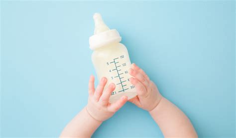 Kapan Botol Susu Bayi Harus Diganti Kumparan Com