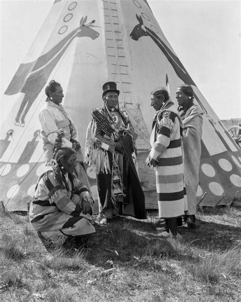 Канадские индейцы 1910 х годов в снимках Гарри Полларда Коренные индейцы Индейцы История