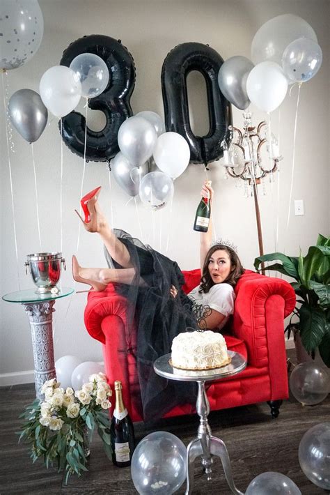 30th Birthday Photoshoot Ideas Pinterest ~ A 30th Birthday Soiree Filled With Opulence And