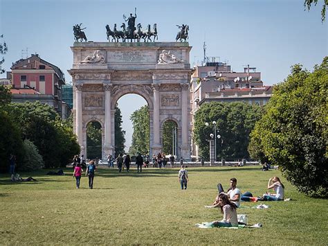 arch of peace in parco sempione milan italy sygic travel