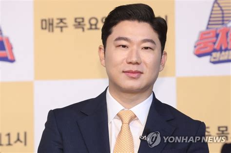 무언가 다른 이유가 있을 것으로 예상됐다. 진종오 '뭉쳐야 찬다' 휴식…"도쿄올림픽 준비 매진" | 연합뉴스