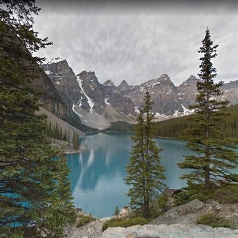 Valley Of The Ten Peaks In Lake Louise Canada Virtual Globetrotting