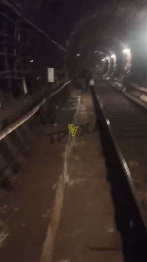 Turen On Twitter Rt Nexta Tv It Is Reported That The Subway Stopped