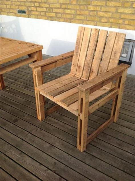 No matter your price point, find what you're looking for at restaurant furniture plus. Restful Pallet Wood Chairs | Pallet Wood Projects