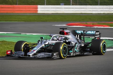 Mercedes Amg Petronas Con Nuevo Color Y Diseño En Fórmula 1
