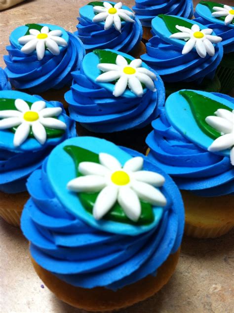 Livay Sweet Shop Custom Blue And Green Cupcakes Livaysweetshop