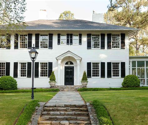 18 Colonial House Styles With Enduring Charm Better Homes And Gardens