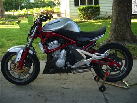 I'm an engineering student so most of it i kind of just figured out. Updated Pictures of my 650R Streetfighter - Page 2