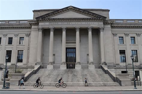Franklin Institute lays off all part-time workers and 36% of staff