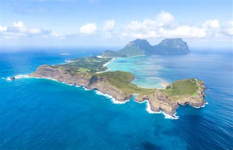 The most beautiful small islands in the world - grandpitontours.com
