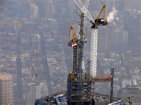Antenna Construction Update At One World Trade Center