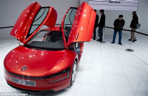 The Most Fuel Efficient Car In The World Volkswagen Xl1