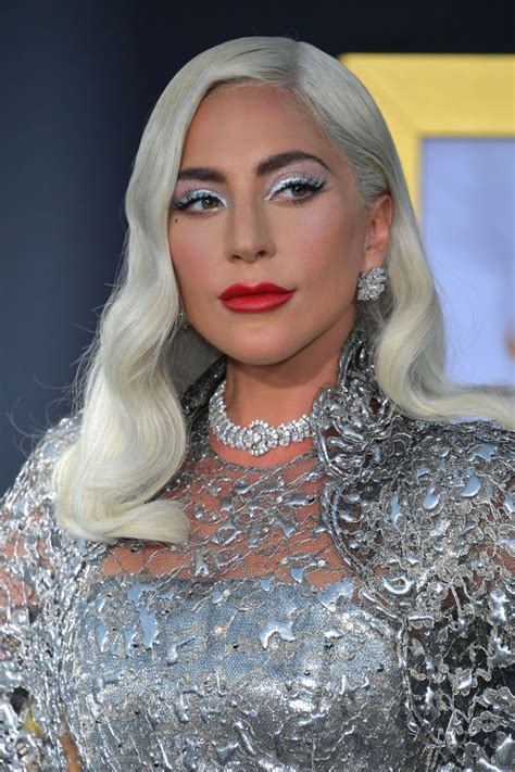 Lady Gaga S Beauty Looks You Can Totally Pull Off Fashionisers©