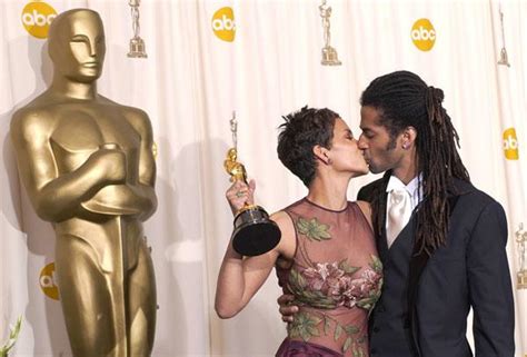 coincidence or curse 20 actresses who split from their partner after winning an oscar