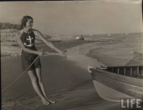 Vintage Snapshots That Show What Summer Fun Looked Like From Between