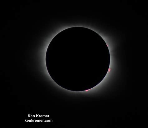 Witnessing The 2017 Total Solar Eclipse Across America Mesmerizes