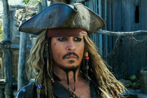 Deadly ghost sailors led by the evil capt. Movie review: 'Pirates of the Caribbean: Dead Men Tell No ...