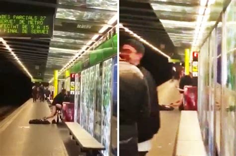 Naked Couple Have Sex On Barcelona Metro Station Bench Daily Star