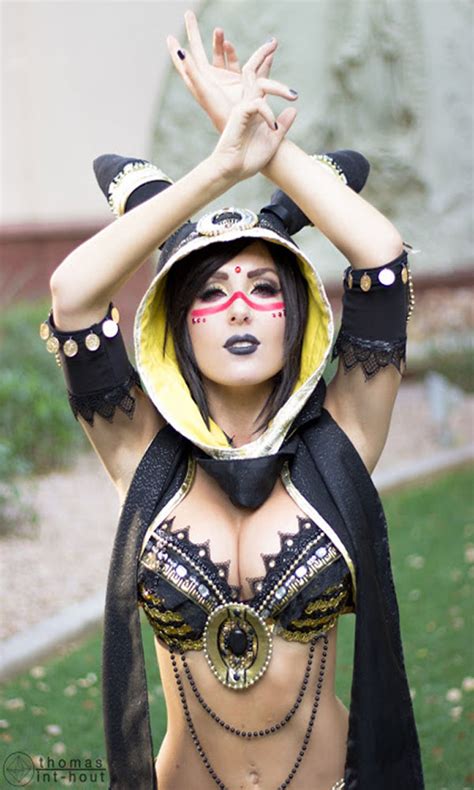 The Hottest Cosplay Girls From Every Single Comic Con