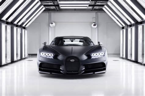 With the chiron noire sportive, bugatti covers the visible carbon fiber with a matt black finish. Bugatti Chiron Sport "Edition Noire Sportive": The 250th ...