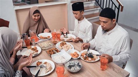 Tips Kuat Puasa Ramadhan Buruan Terapin