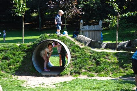 Tunnels And Mounds Earth Wrights Nature Play Outdoor Play Spaces